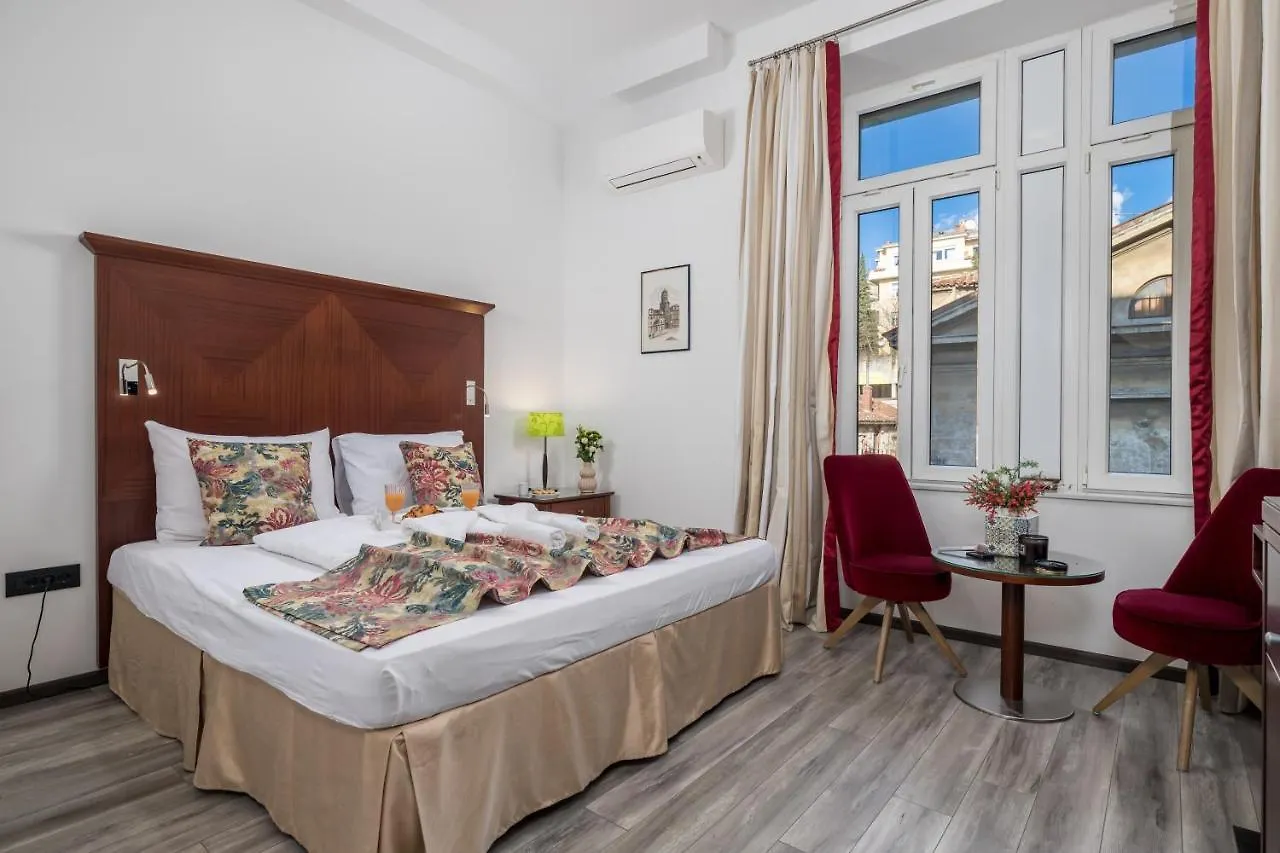 Continentale Apartment Rijeka 0*,  Croatia